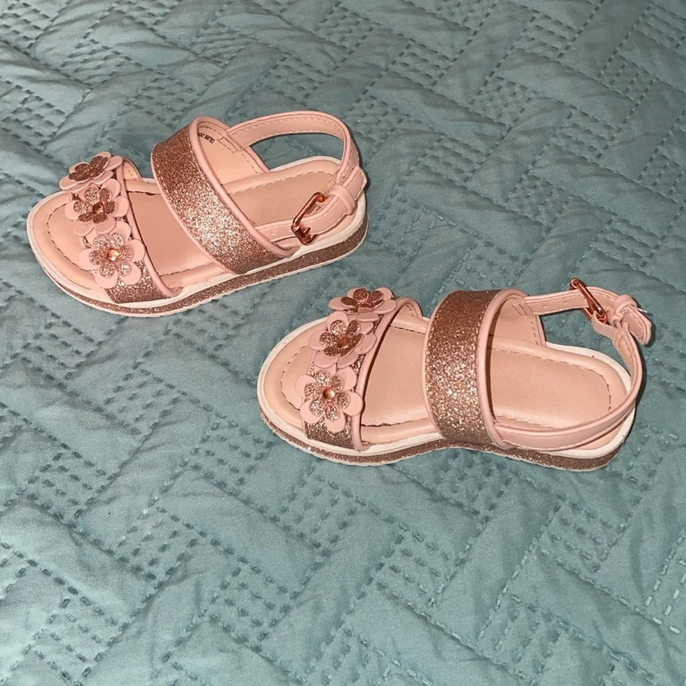 Sandals - Picture 3 of 3